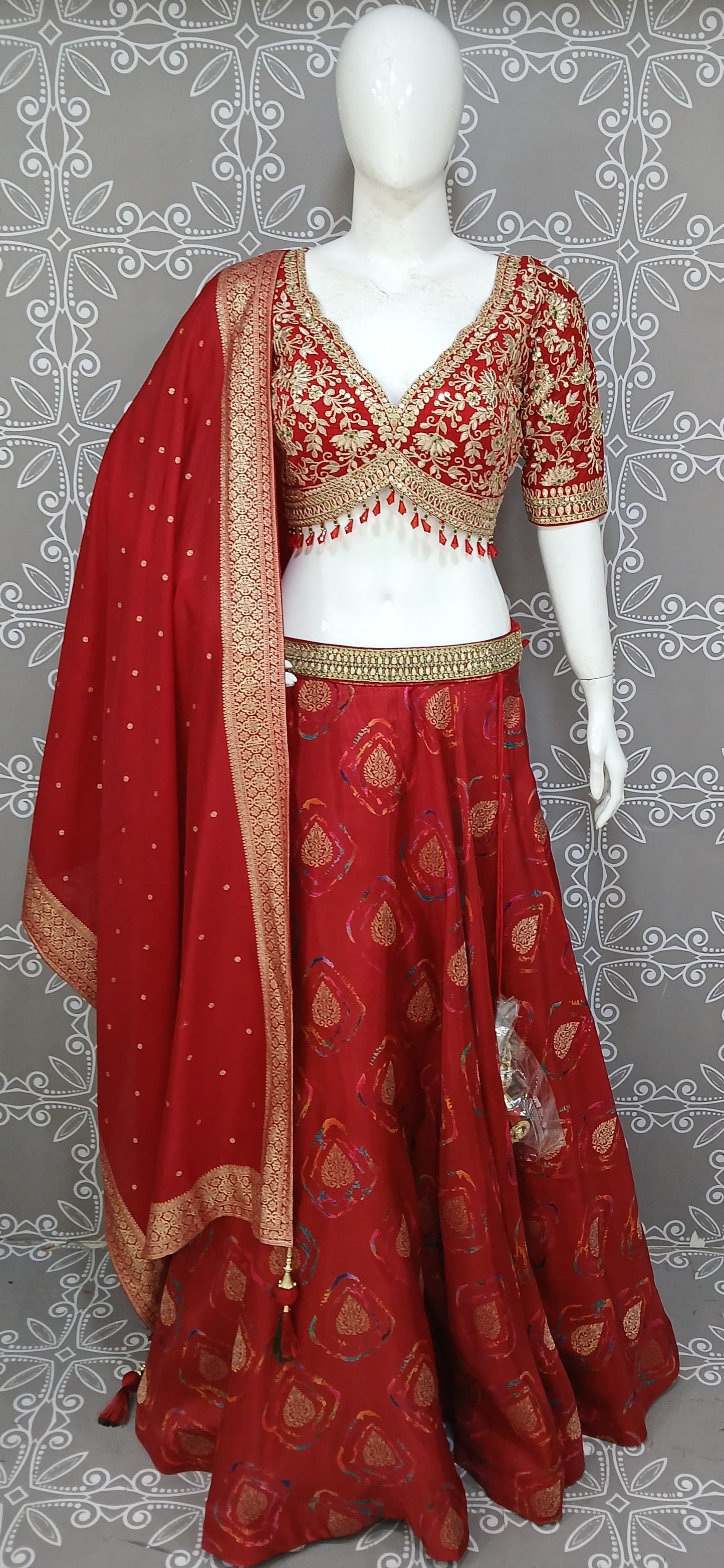 Red Lehnga