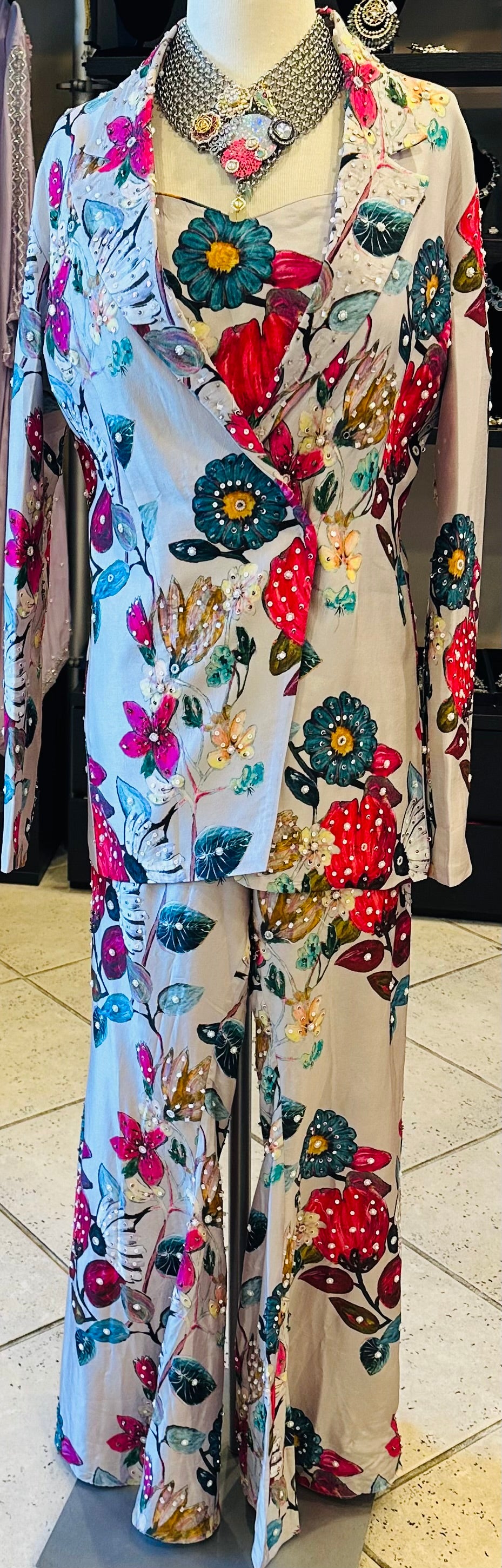 Gray Floral Jacket Set