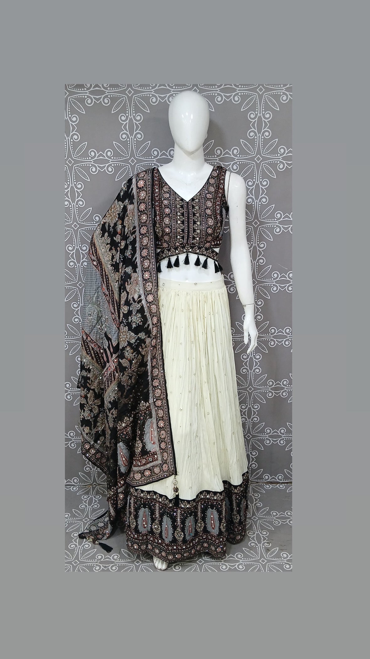 Black and White Lehnga