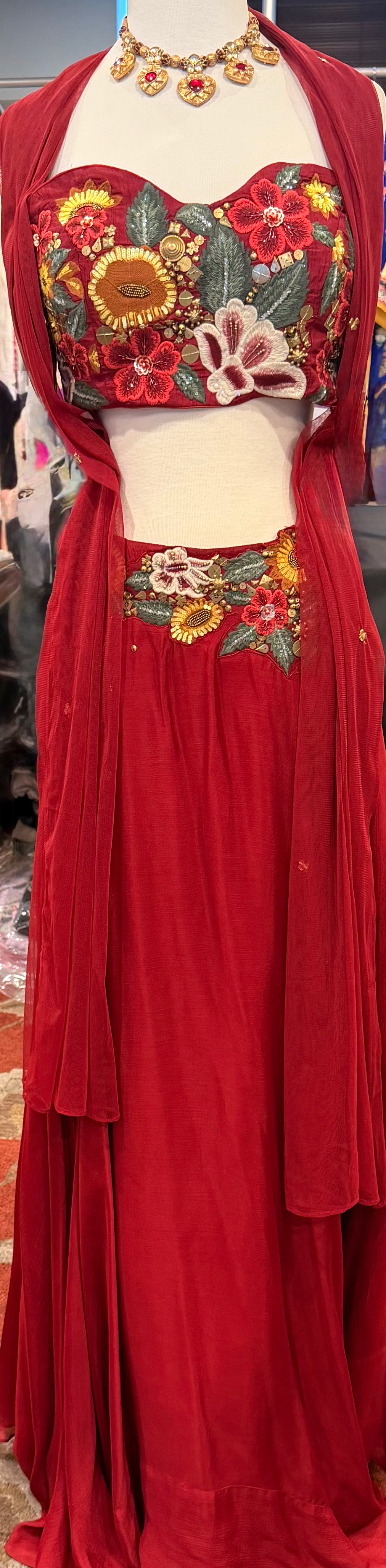 Red Lehnga