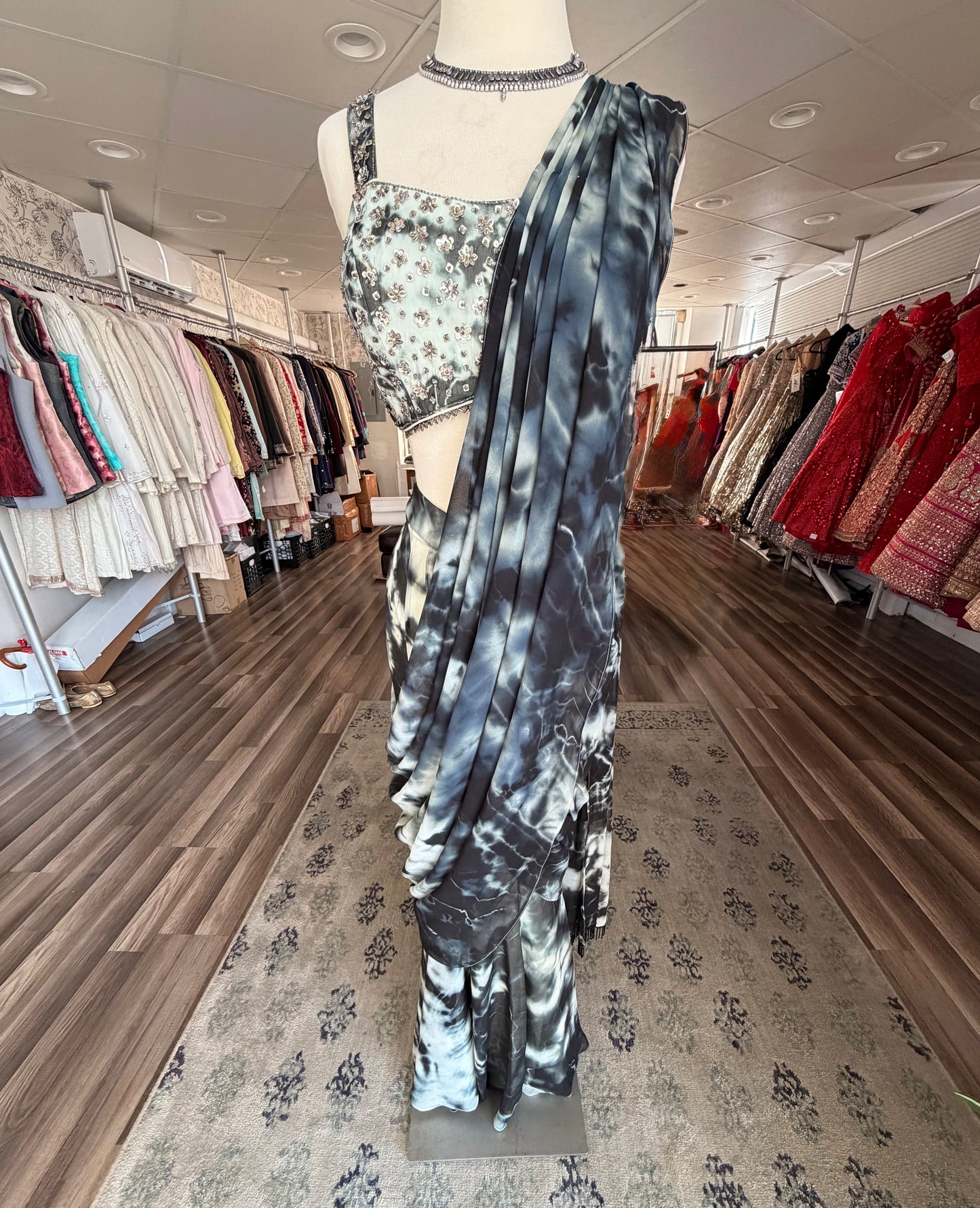 Black and White Pre-Stitched Saree
